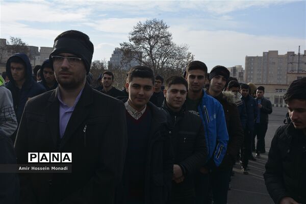 مراسم زنگ انقلاب در مدرسه شهید رضایی ناحیه یک تبریز