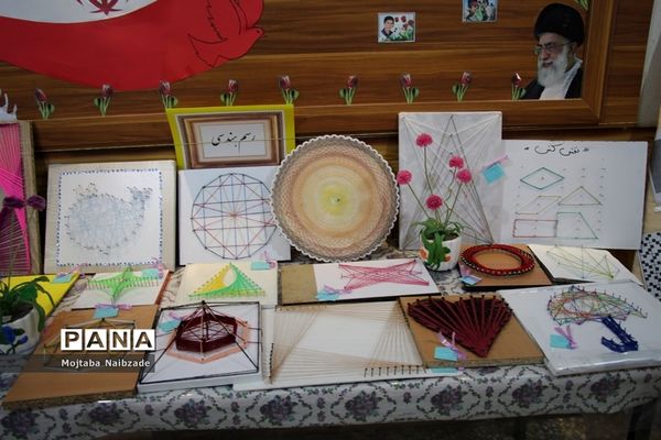 آیین نواختن زنگ انقلاب اسلامی در ناحیه 5 مشهد