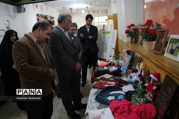 آیین نواختن زنگ انقلاب اسلامی در ناحیه 5 مشهد