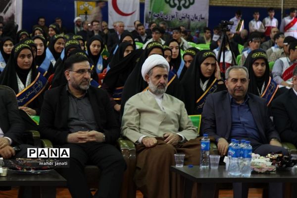 نواختن زنگ انقلاب در قم