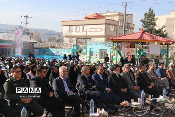 آیین استانی نواختن زنگ گلبانگ انقلاب اسلامی