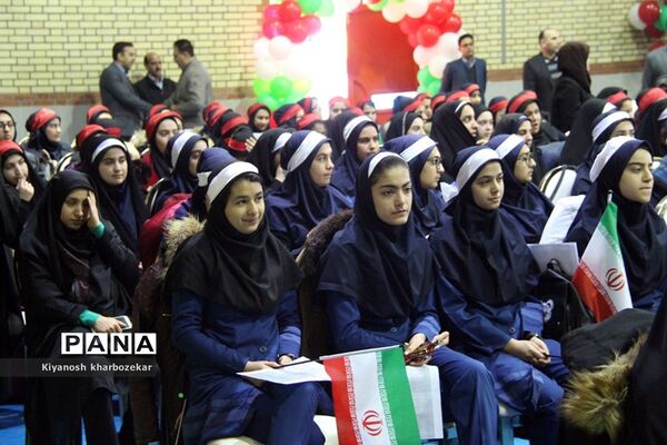 آیین نواختن زنگ انقلاب در مدرسه شهید ساکو مجنونیانس ارومیه