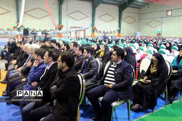 آیین نواختن زنگ انقلاب در مدرسه شهید ساکو مجنونیانس ارومیه