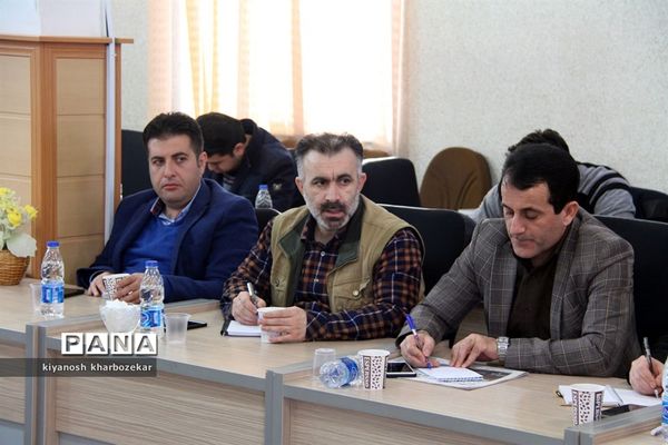 نشست مطبوعاتی رئیس سازمان جهاد کشاورزی آذربایجان غربی