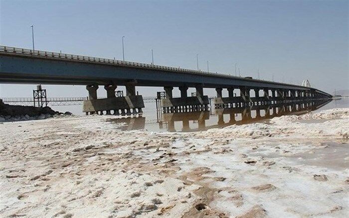 عیسی کلانتری: دریاچه ارومیه از خشک شدن نجات پیدا کرد