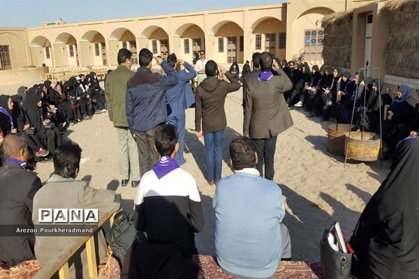 کارگاه آموزشی مربیان پیشتاز ناحیه یک یزد در کمپ کویرنوردی