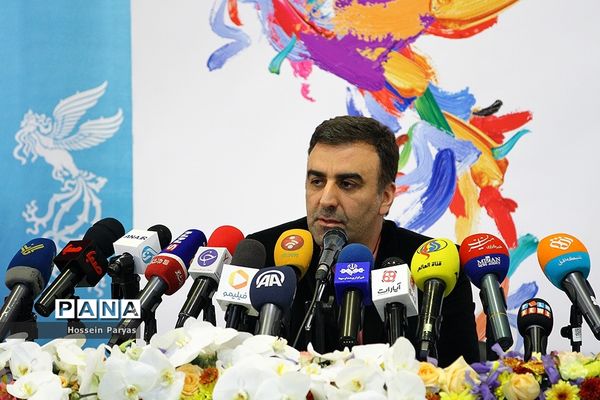 نشست خبری سی و هفتمین جشنواره فیلم فجر