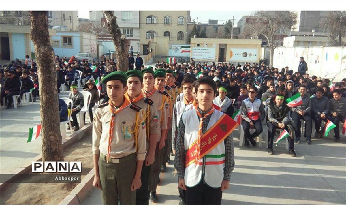 صبحگاه مشترک تشکیلات سازمان دانش آموزی برگزارشد