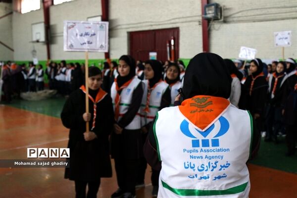 برگزاری مانور تشکیلاتی یاوران انقلاب پایتخت