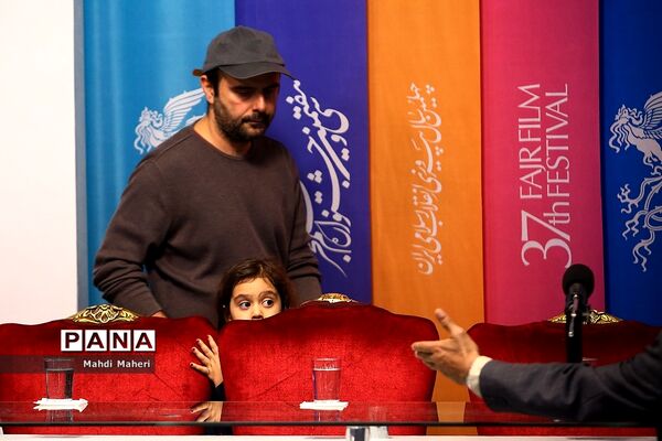 نشست‌های پرسش و پاسخ فیلم‌های ششمین روز سی و هفتمین جشنواره فیلم فجر