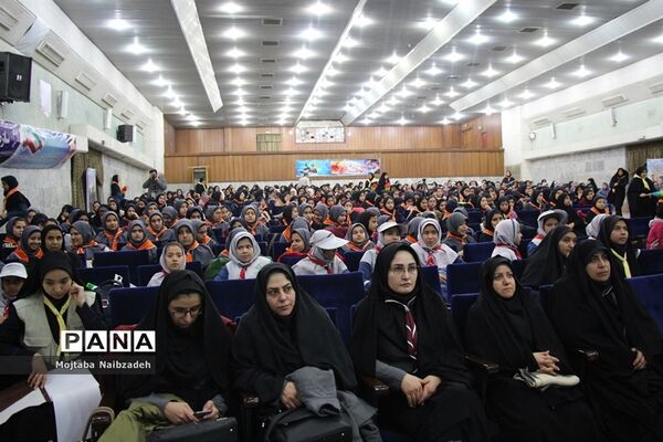 مانور تشکیلاتی پیشتازان خراسان رضوی با عنوان «یاوران انقلاب، رهروان ولایت» - 1