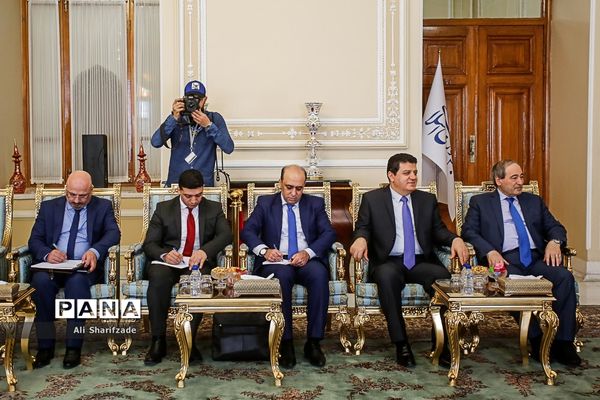 دیدار وزیر امورخارجه سوریه با علی لاریجانی