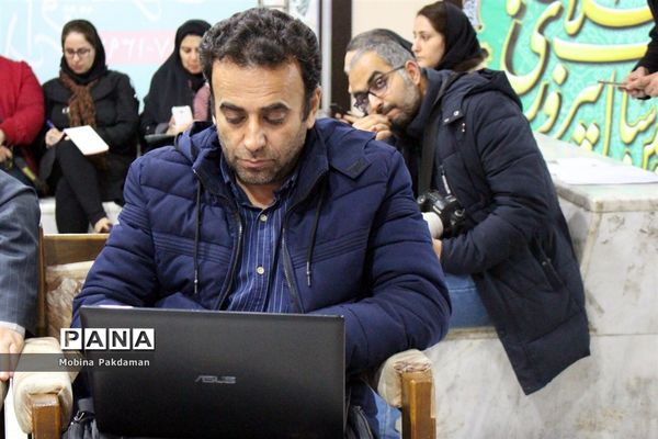 نشست خبری مدیرعامل آب و فاضلاب روستایی مازندران