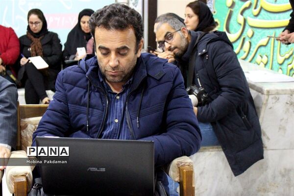 نشست خبری مدیرعامل آب و فاضلاب روستایی مازندران