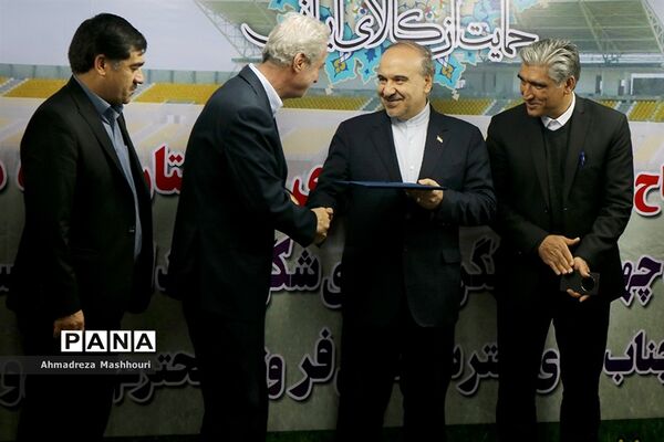 سفر یک روزه وزیر ورزش و جوانان به استان آذربایجان شرقی