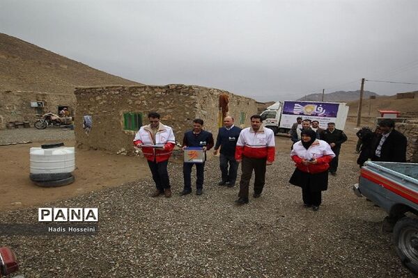 طرح توزیع1280  بسته حمایتی بین مادران باردار و شیرده در شهرستان نهبندان