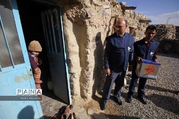 طرح توزیع1280  بسته حمایتی بین مادران باردار و شیرده در شهرستان نهبندان