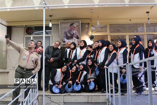 حضور پیشتازان فاطمی در حسینیه جماران در ایام مبارک دهه فجر