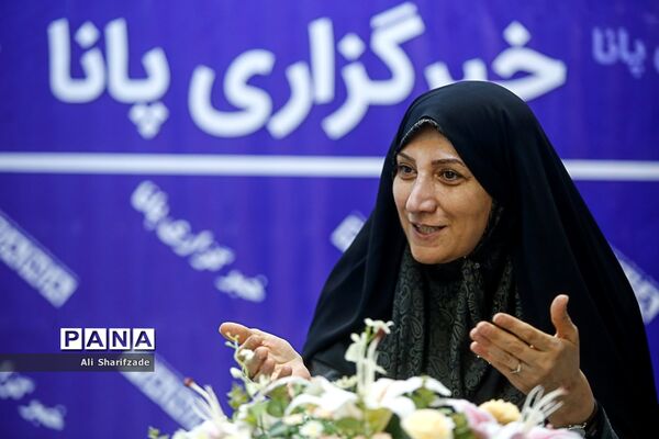 حضور زهرا نژادبهرام عضو شورای شهر تهران در خبرگزاری پانا