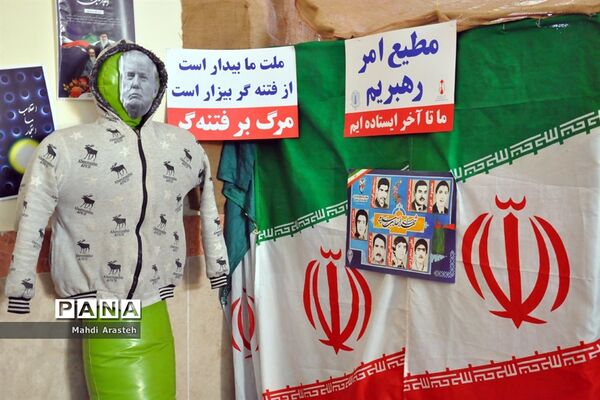 زیباسازی هنرستان البرز با تشکیل مدرسه انقلاب