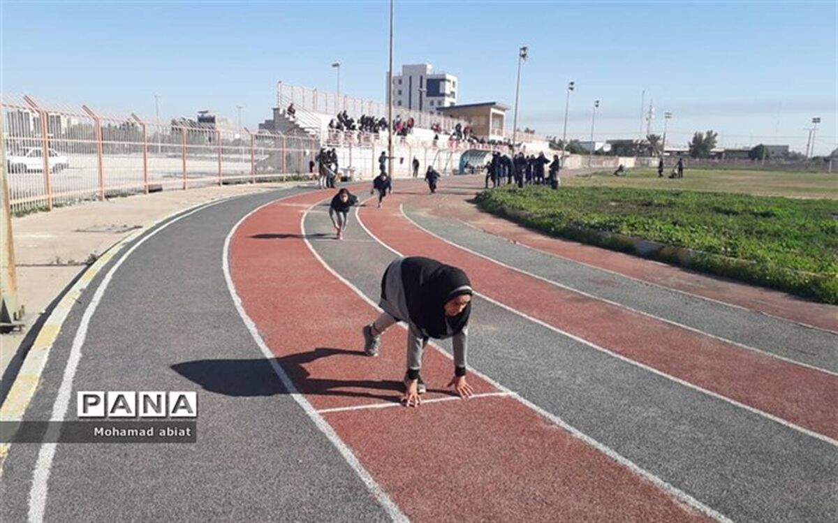 مسابقات دو و میدانی متوسطه اول دختران به خط پایان رسید