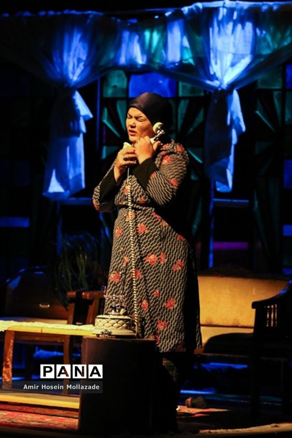 تئاتر «روزهای بی قوام» در ارومیه