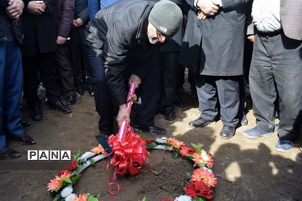 افتتاح و کلنگ‌زنی چند پروژه عمرانی توسط وزیر صنعت معدن و تجارت در ورزقان