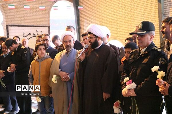 برگزاری مراسم عطرافشانی قبور شهدا در شهرقدس