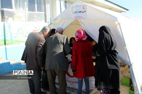 کاروان سلامت هلال احمر در روستای دوک و زیلت قائم‌شهر