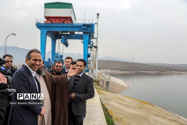 بازدید خبرنگاران از پروژه‌های منطقه آزاد ماکو