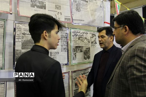 نمایشگاه دستاوردهای ۴۰ساله انقلاب اسلامی در قائم‌شهر