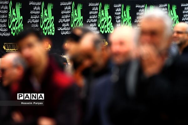 اجتماع بزرگ هیئت‌‌های عاشورای فاطمی در میدان هفت تیر