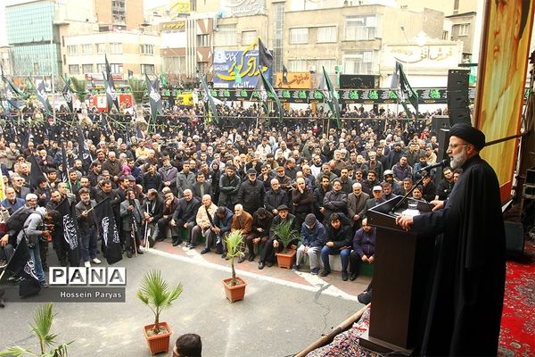 اجتماع بزرگ هیئت‌‌های عاشورای فاطمی در میدان هفت تیر