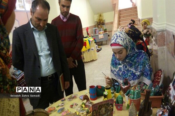 بازارچه مدرسه فاطمیه شهرستان ملارد