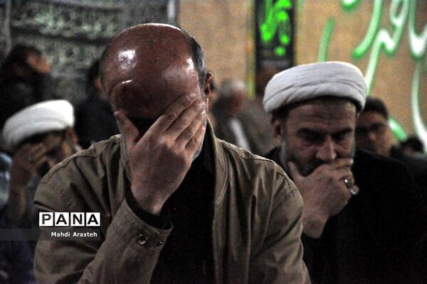مراسم شام غریبان حضرت فاطمه زهرا(س) در هیات صاحب الزمانی شهرستان خوسف