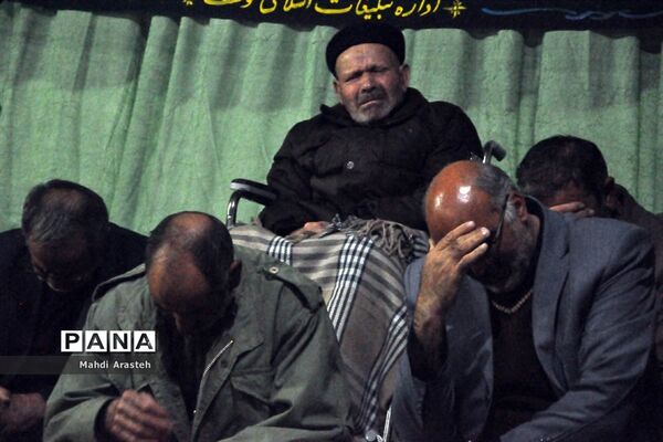 مراسم شام غریبان حضرت فاطمه زهرا(س) در هیات صاحب الزمانی شهرستان خوسف