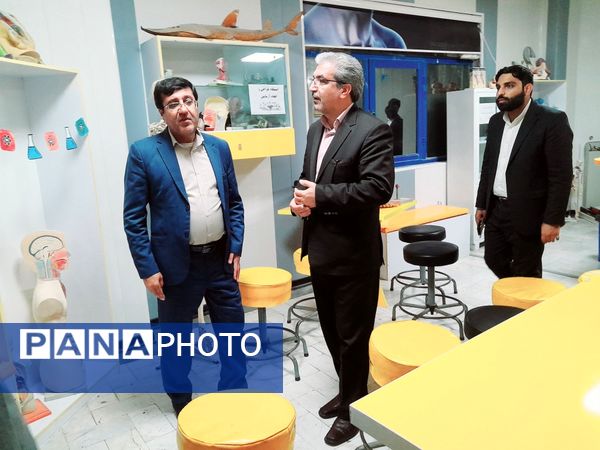  بازدید معاون وزیر و رئیس مرکز روابط‌ عمومی وزارت آموزش و پرورش از پژوهش‌سرای شهید خوشبخت بوشهر