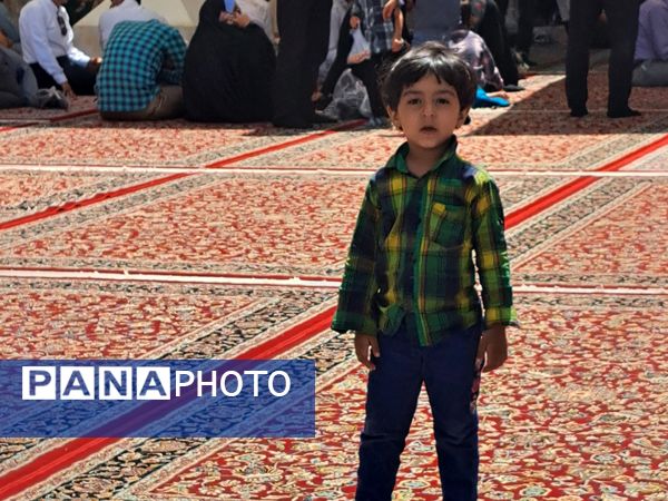 روز دحوالارض در حرم امام مهربانی‌ها