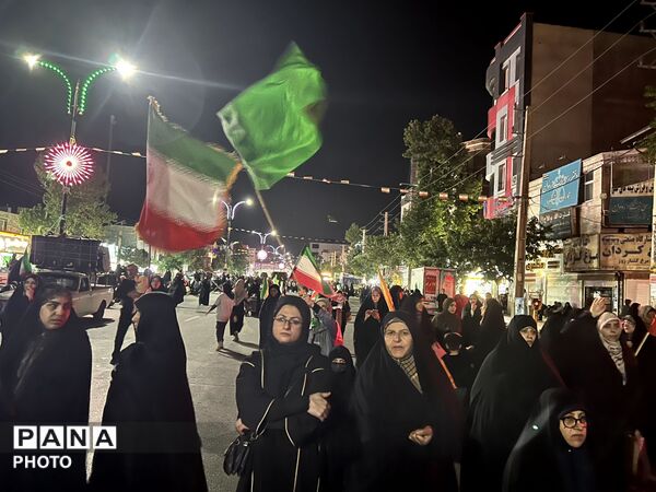 تجمع مردمی مردم هشتگرد  در صدو پنجمین شب
