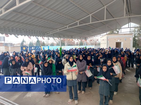 جشن میلاد امام زمان(عج) در دبستان فرهنگ فرازمند