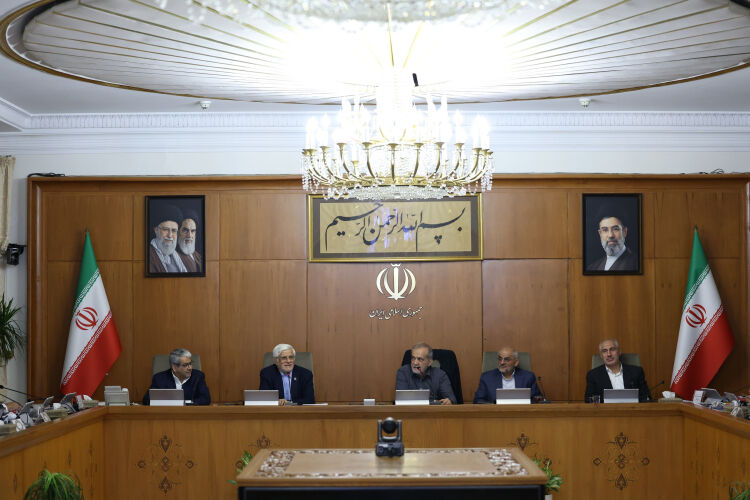 تقدیر رئیس‌جمهور پزشکیان از مدال‌آوران مسابقات آسیایی/ تاکید بر حمایت پایدار از قهرمانان ورزشی و اولویت دهی به رشته‌های مدال‌آور