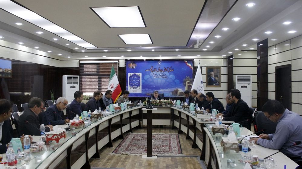 جلسه ستاد راهبری نظام مراقبت اجتماعی دانش‌آموزان (نماد) آموزش و پرورش استان بوشهر