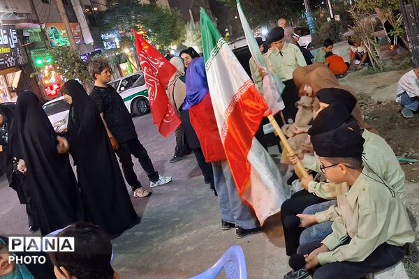 شبی پرنشاط در تجمعات شبانه رباط‌کریم