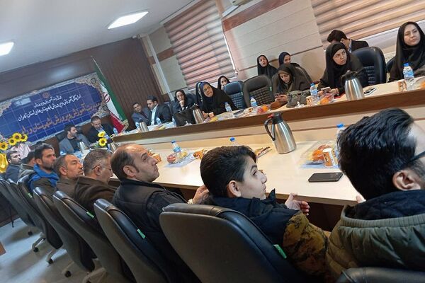 آیین تجلیل از پژوهشگران و فناوران برتر آموزش و پرورش ورامین 