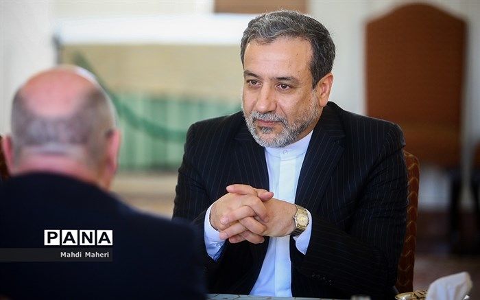 عراقچی به لهستان پاسخ داد: جرات دارید در ورشو حمایت از تروریسم را متوقف کنید