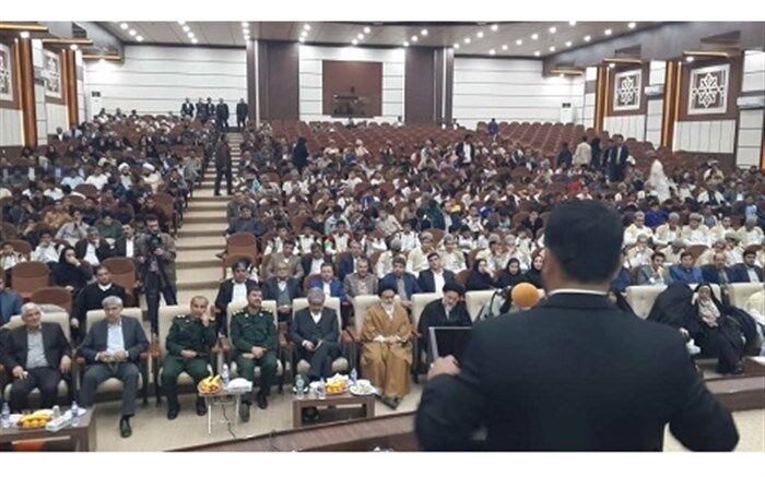 سالانه برای  200 تا 250  هزار پسر  جشن تکلیف برگزار می شود