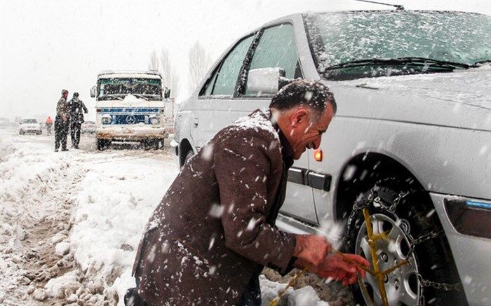 باران و برف در محورهای مواصلاتی ۱۱ استان
