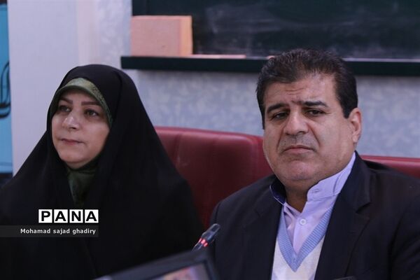 دومین نشست قطبی نهمین دوره مجلس دانش‌آموزی