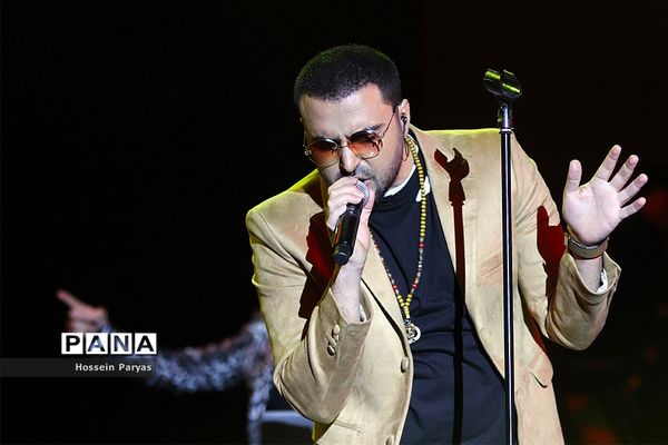 چهارمین شب سی و چهارمین جشنواره موسیقی فجر