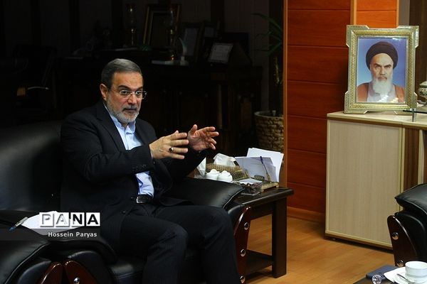 دیدار رامبد جوان با وزیر آموزش و پرورش